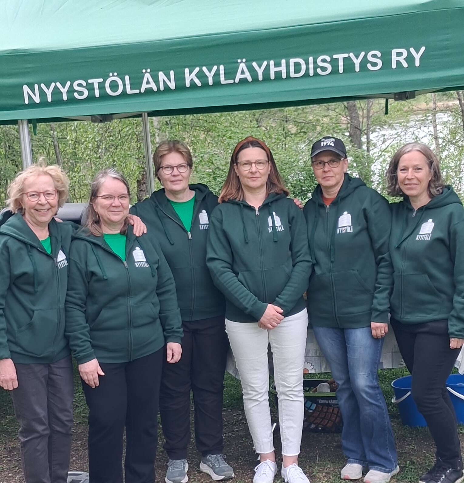 Nyystölä-hupparit tilattavissa